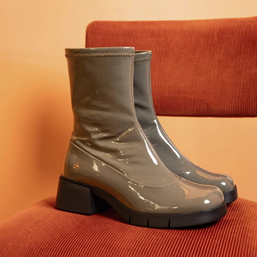 Art Varsovia 1275 Cinder Stretch
