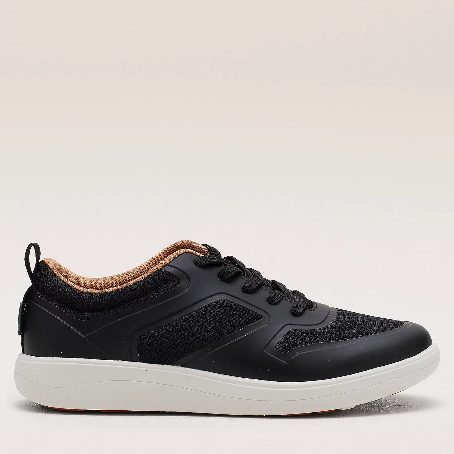 Strive Dash Black Mesh