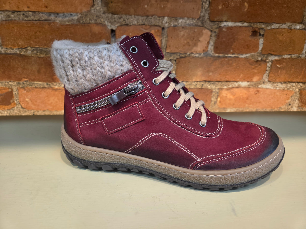 V-Italia Kiki 2 Wool Red Water Resistant