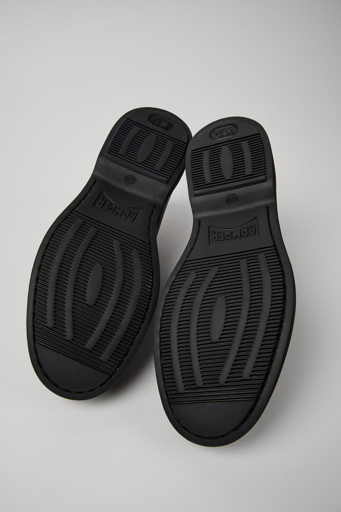 Camper Norman Chukka Black