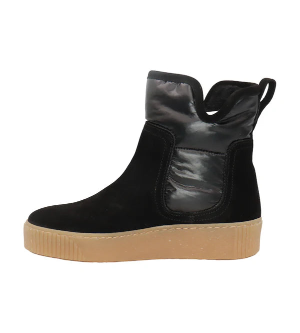Eric Michael Polar Black Suede