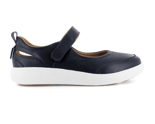 Strive Skip Denim