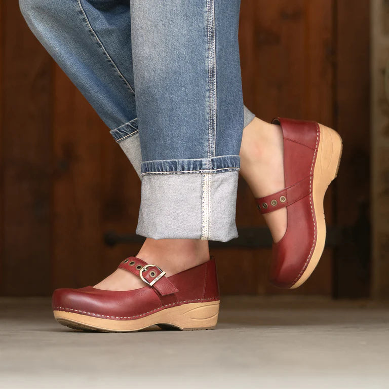 Dansko XP 2.0 Mary Jane Clog Red
