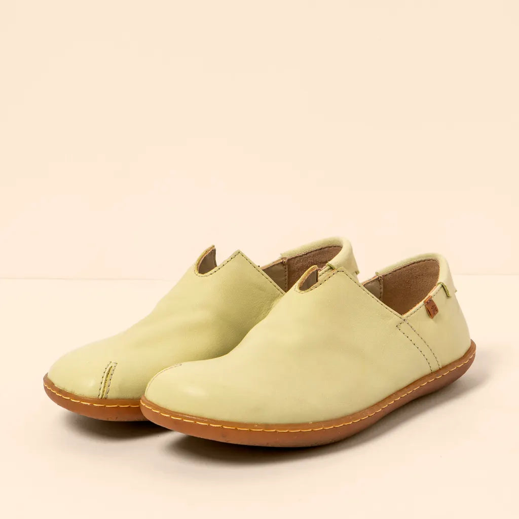 El Naturalista N275 Traveler Moc Lime Nappa