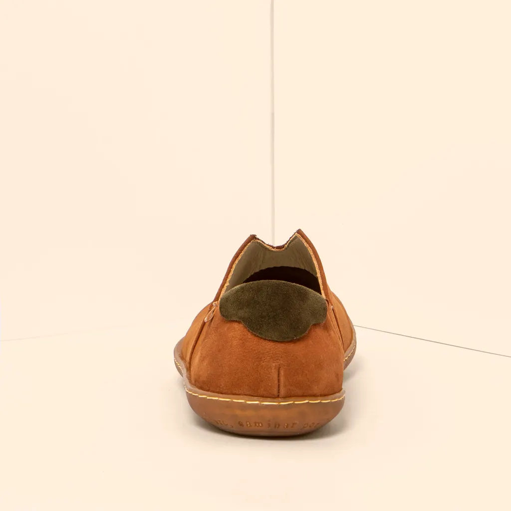 El Naturalista N275 Traveler Moc Luggage Nubuck