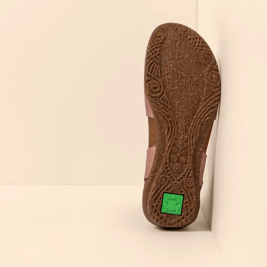 El Naturalista Wakatua Mary Jane Mauve Nubuck