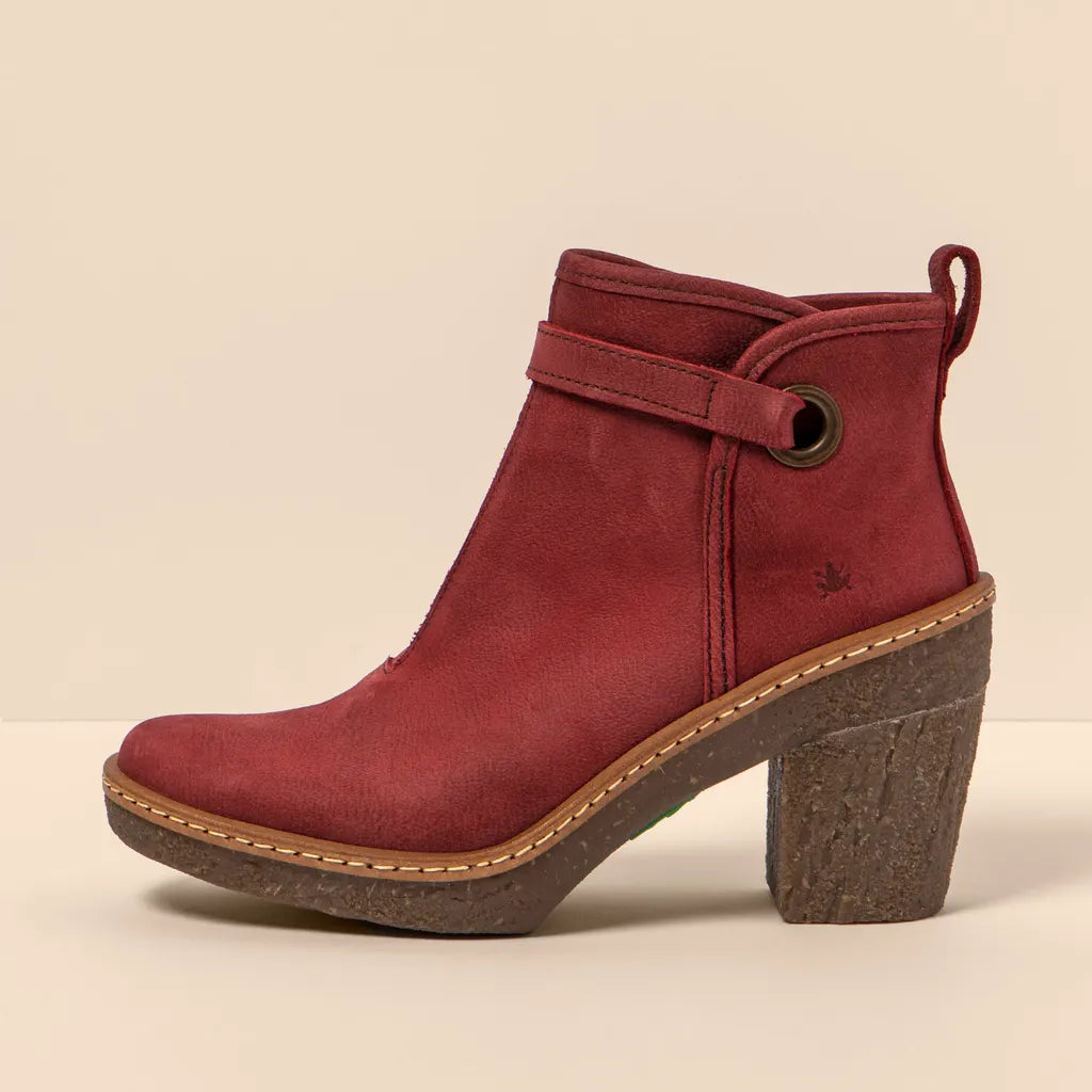 El Naturalista Haya Boot Cereza Nubuck