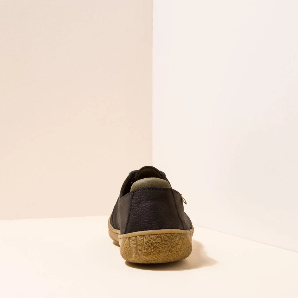 El Naturalista Amazonas Sneaker Black Leather