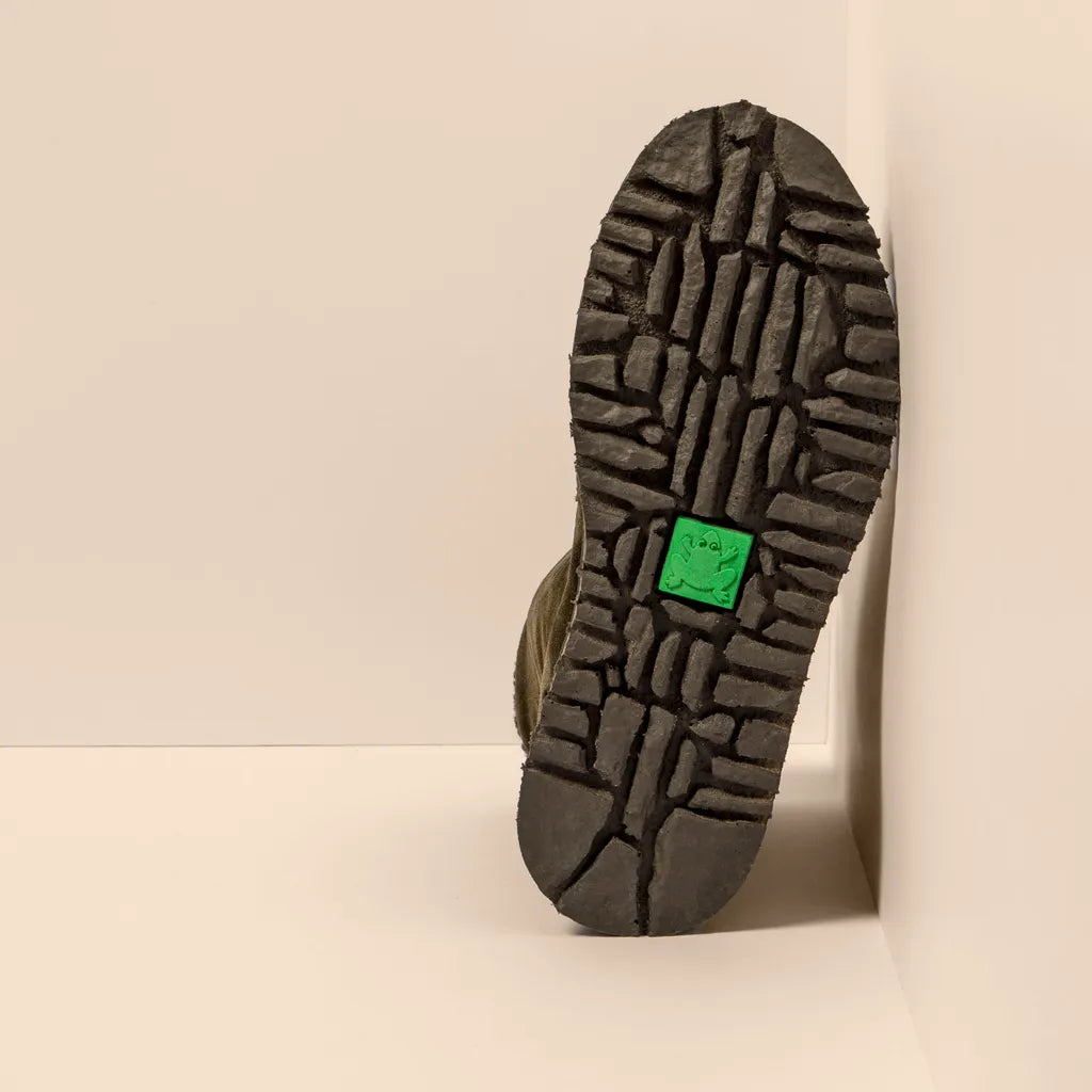 El Naturalista Felsen Zip Boot Forest Silk Suede