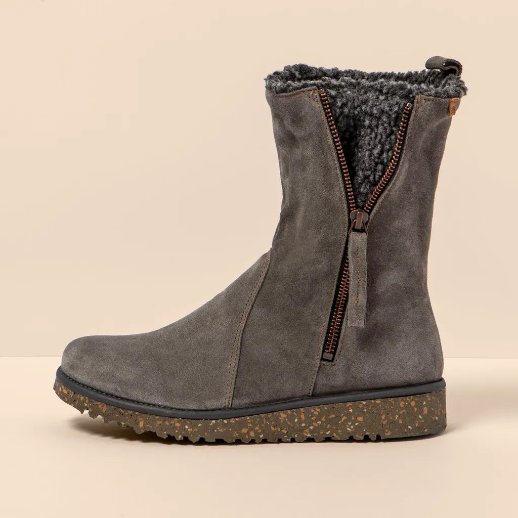 El Naturalista Felsen Zip Boot Graphite Slik Suede