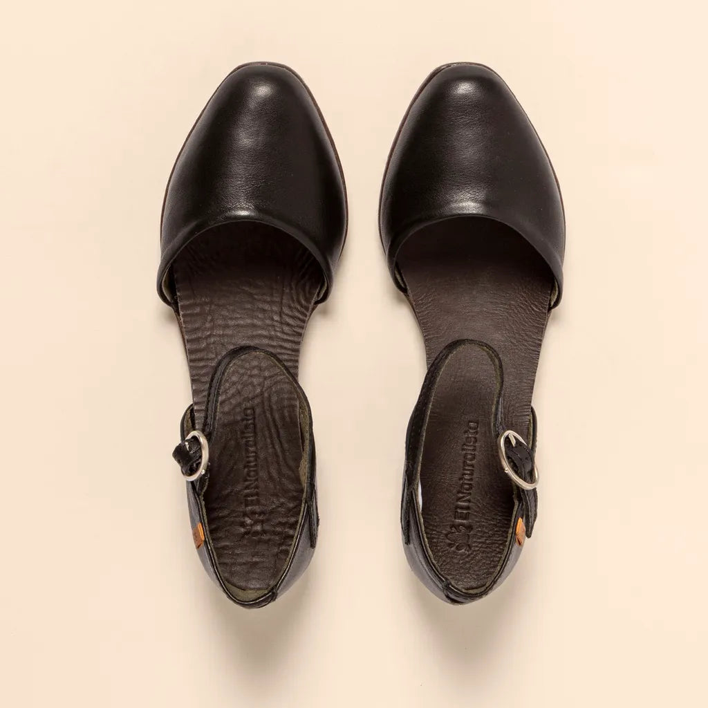 El Naturalista Stella Mary Jane Black Nappa