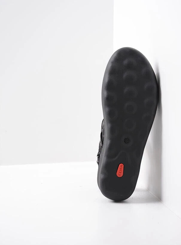 Wolky Pichu Black Leather
