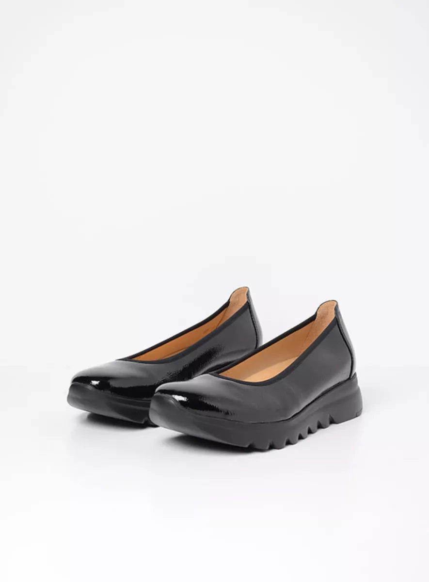 Wolky Snallerina Black Patent