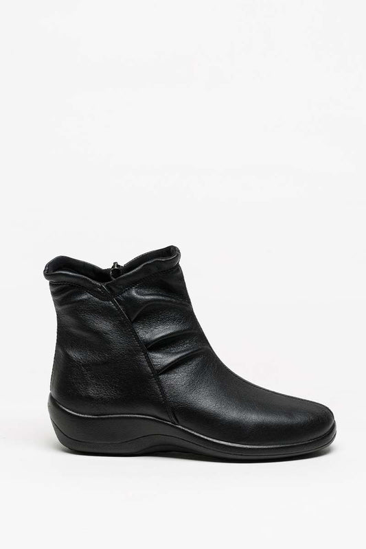 Arcopedico Paluma Black Vegan Leather