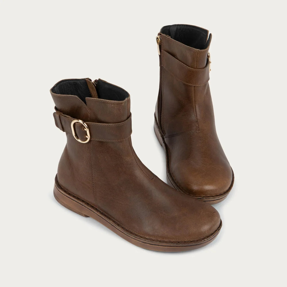 Naot Capri Truffle Brown