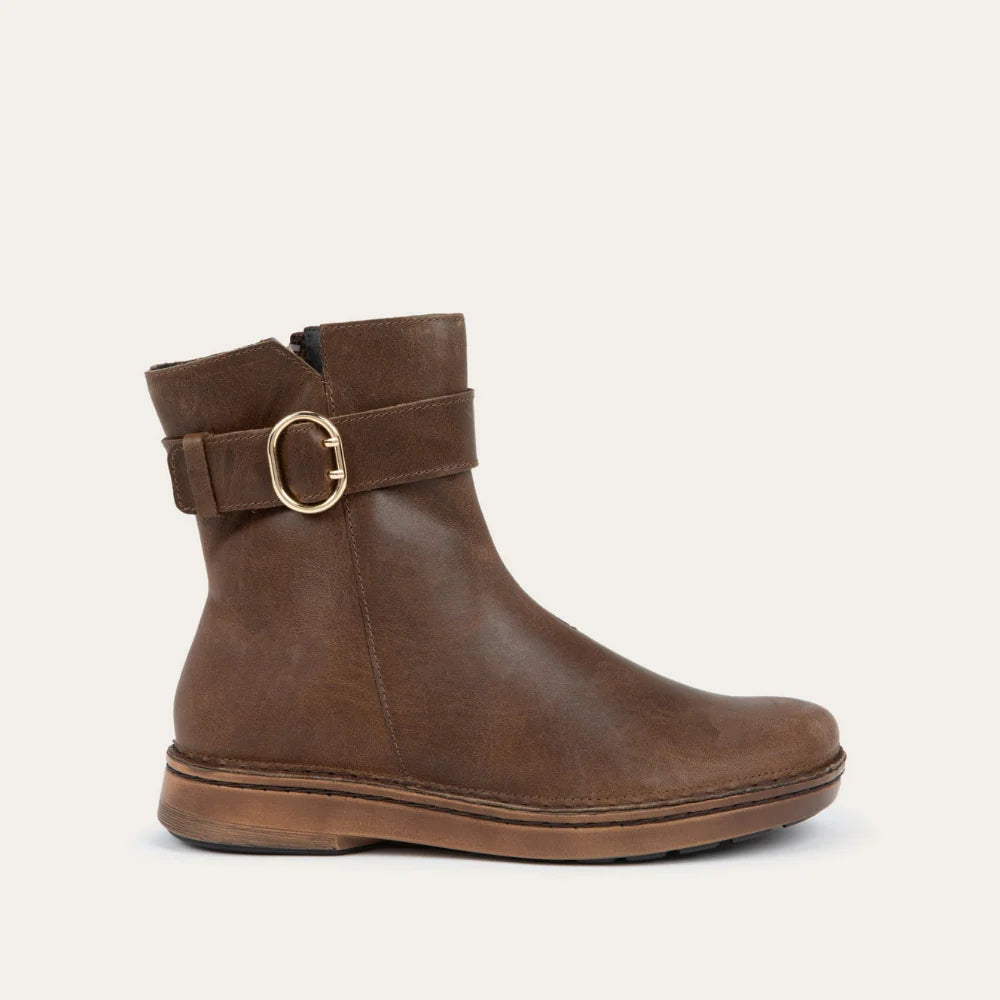 Naot Capri Truffle Brown