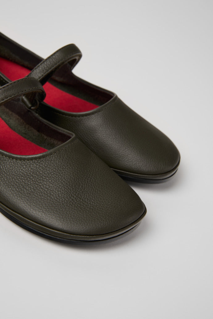 Camper Right Mary Jane Green Leather