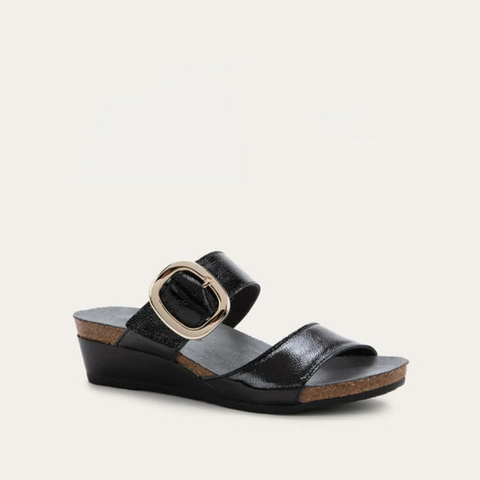 Naot Magic Black Crinkle Patent