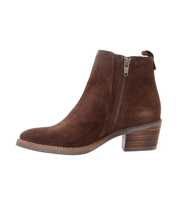 Eric Michael Sahara Brown Suede
