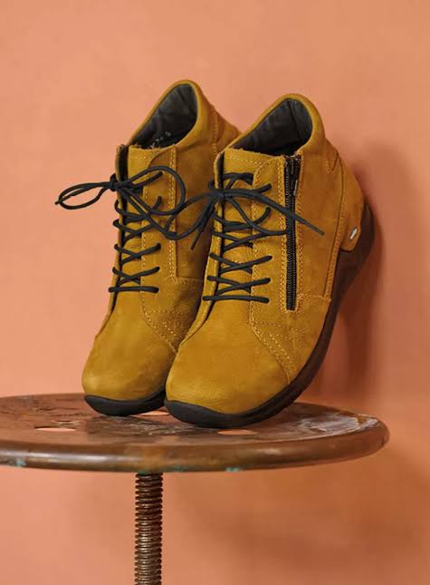 Wolky Why Mustard Nubuck