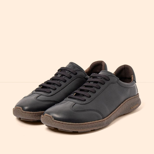 El Naturalista Oroel Barefoot Sneaker Black