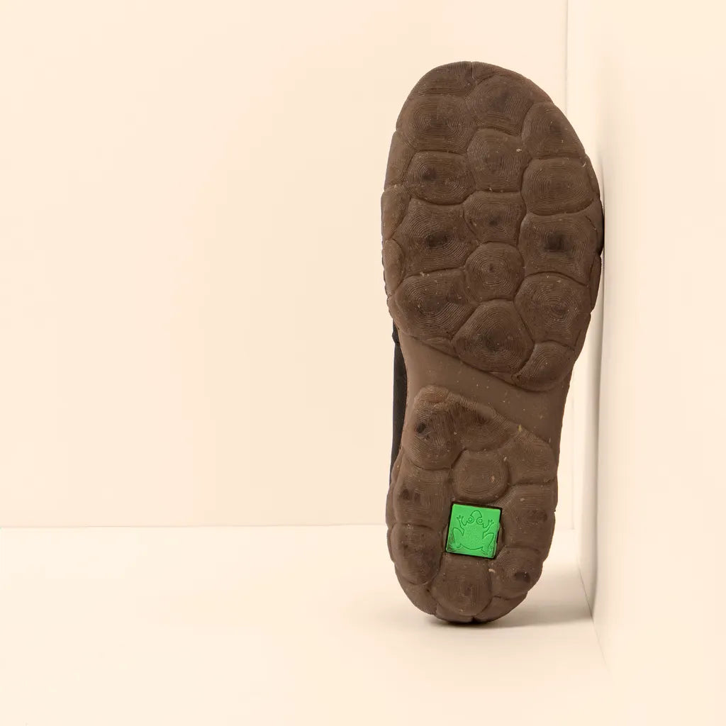 El Naturalista Turtle Sneaker Black