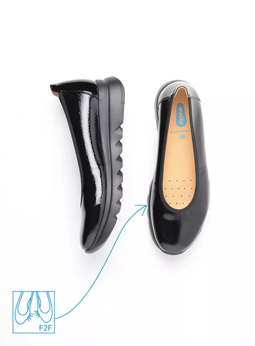 Wolky Snallerina Black Patent